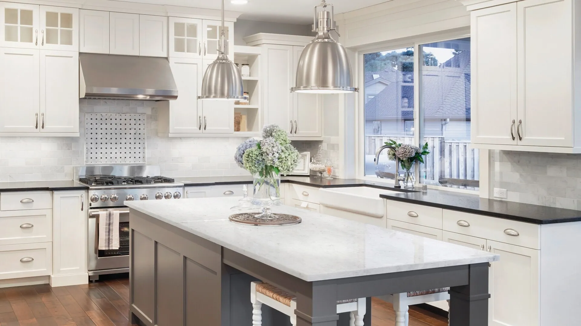 Image of installed PentalQuartz Bianco Aspen White Quartz countertops