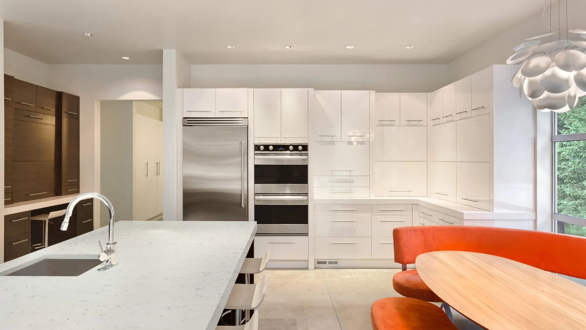 Image of installed PentalQuartz Bianco Vail White Quartz countertops