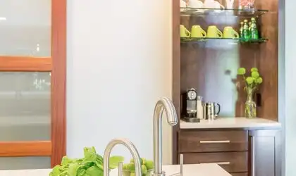 Image of installed PentalQuartz Seashell White Quartz countertops