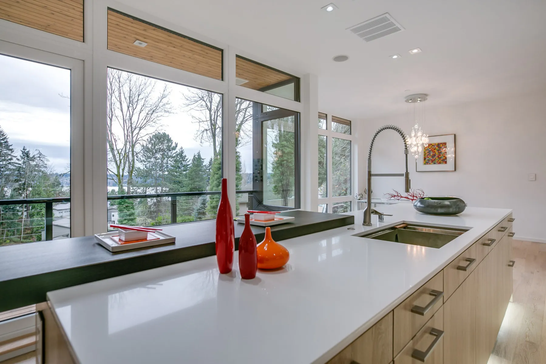 Image of installed PentalQuartz Super White White Quartz countertops
