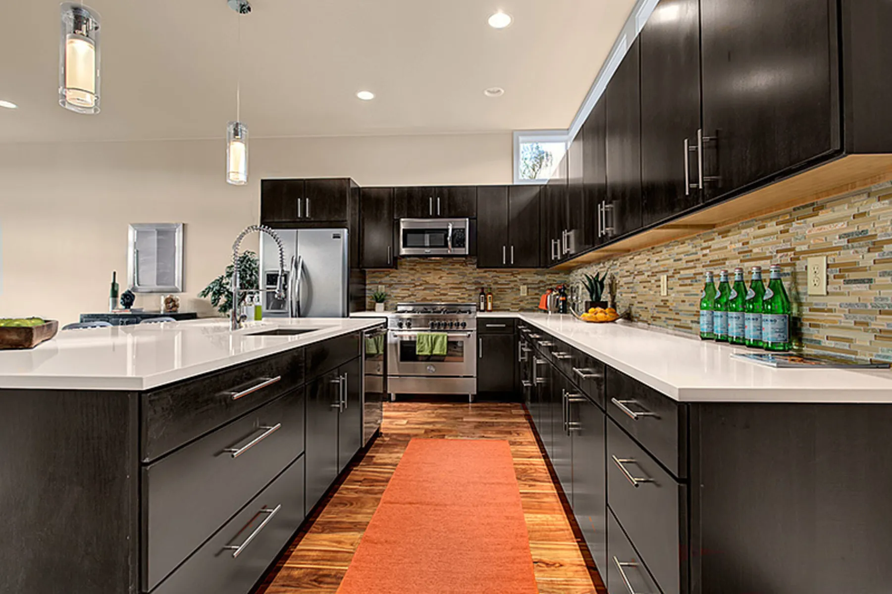 Image of installed PentalQuartz Thassos White Quartz countertops