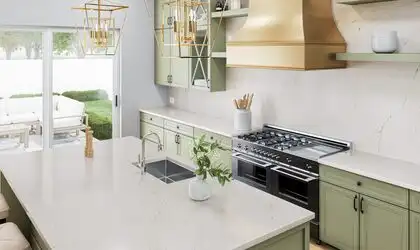 Image of installed PentalQuartz Tramonto Cream Quartz countertops