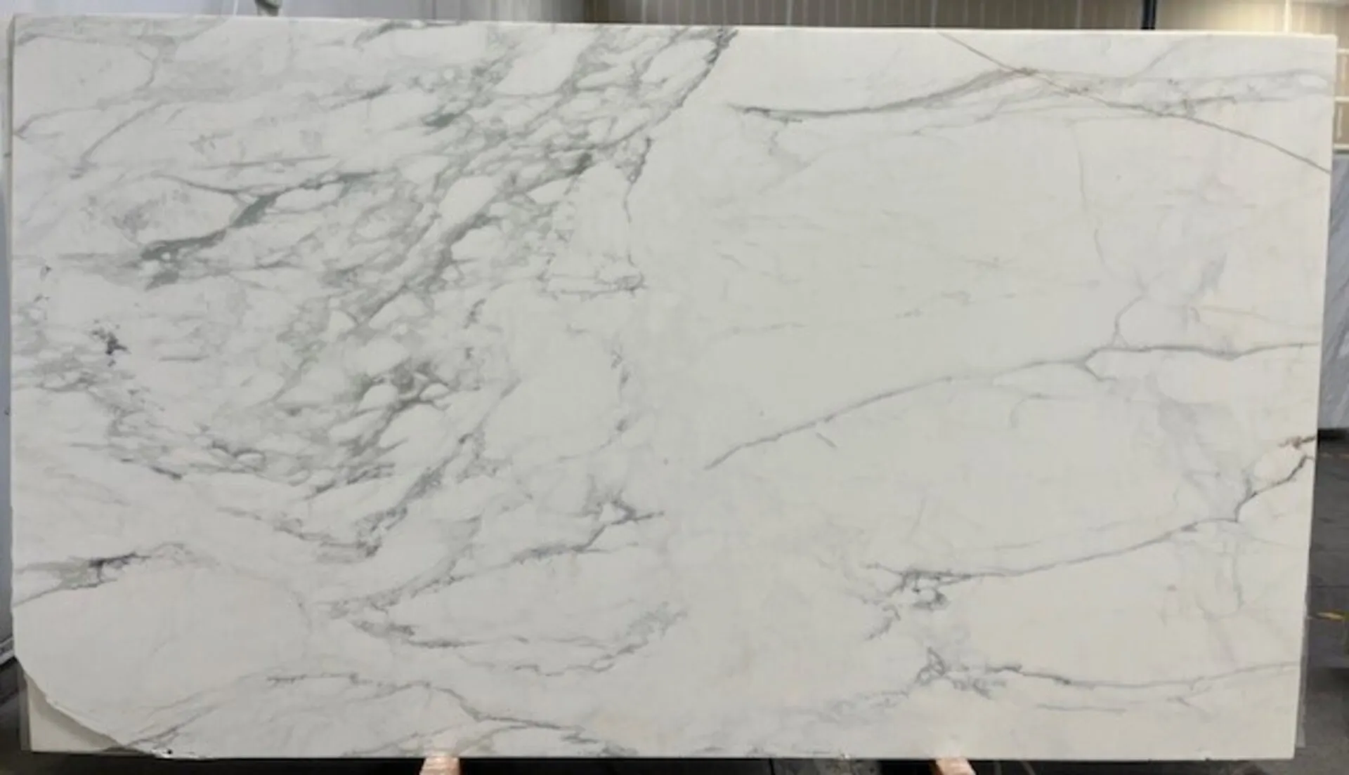 Closeup image of Calacatta Caldia White Marble countertop slab