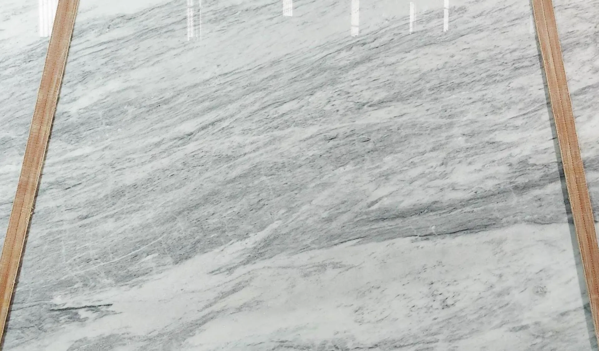 Closeup image of Mont Blanc 1st Choice Grey Marble countertop slab