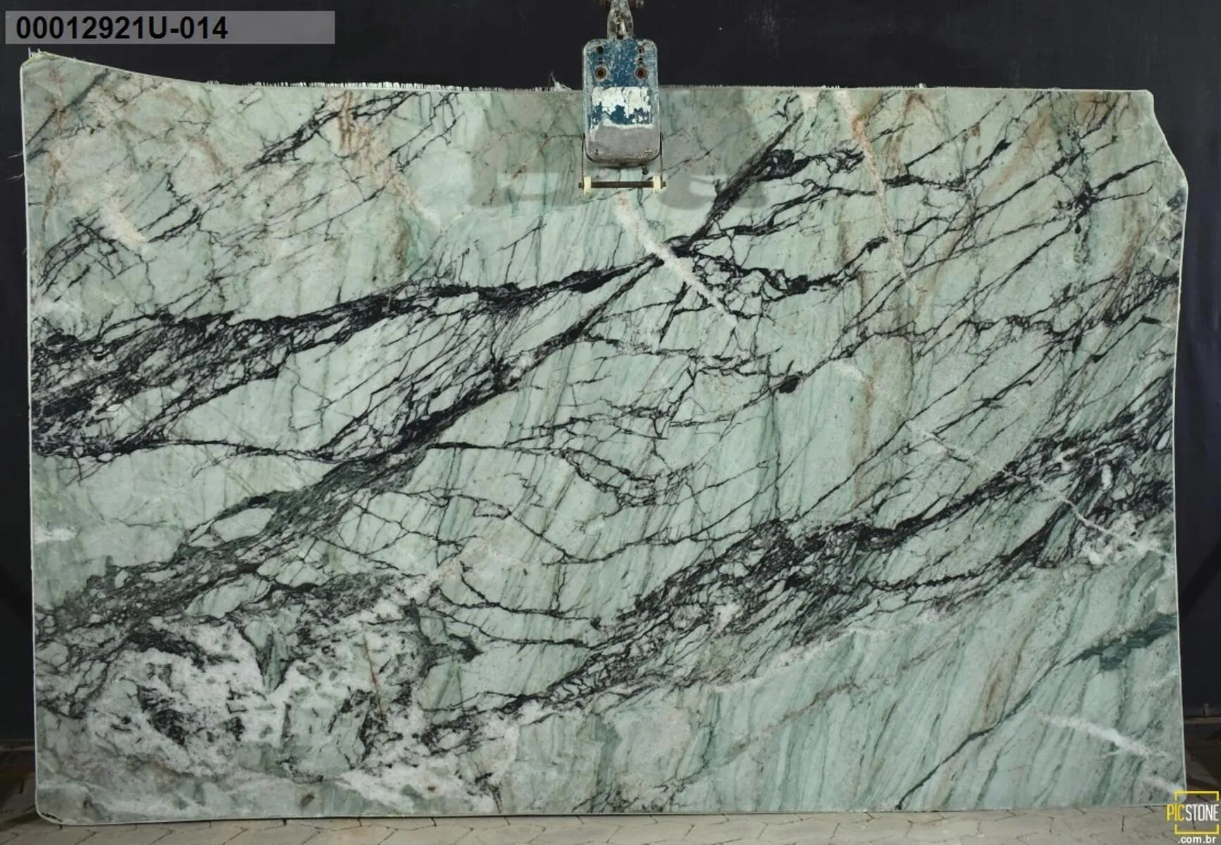 Installed stone countertop banner